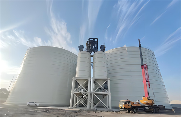 友好大型钢板库